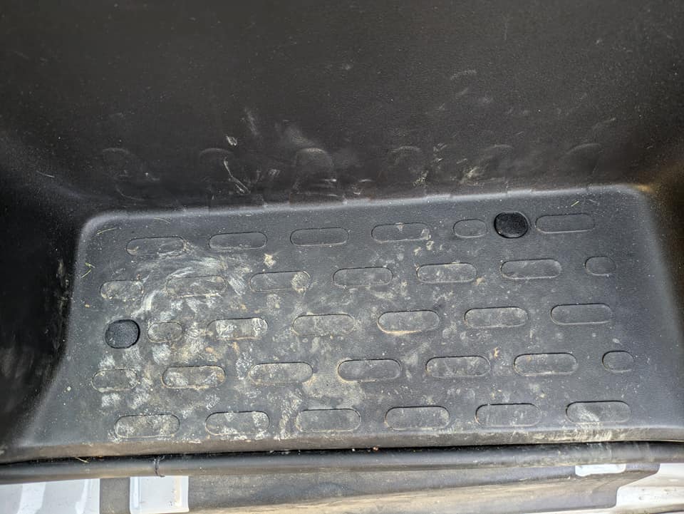 Cab Door Step Plugs (Set)