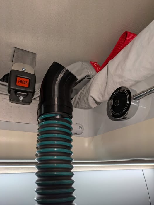 Pop Top Heater Hose