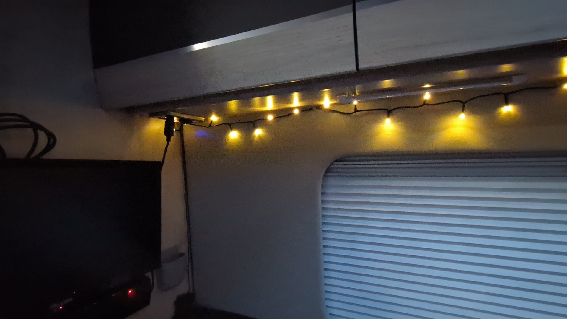 Christmas Light Clips